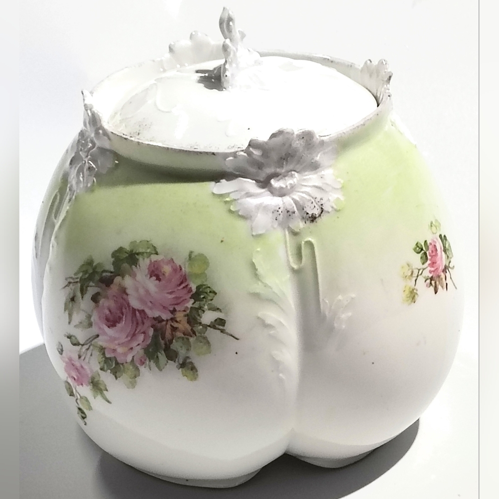 Beautiful Vintage Painted Floral Canister With Lid